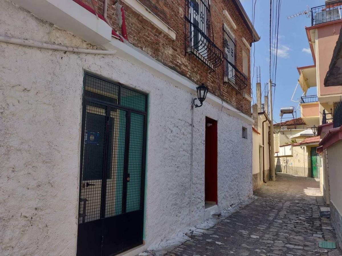 Private Apartment Elbasan Historic Center Exterior foto