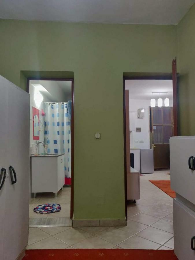 Private Apartment Elbasan Historic Center Exterior foto